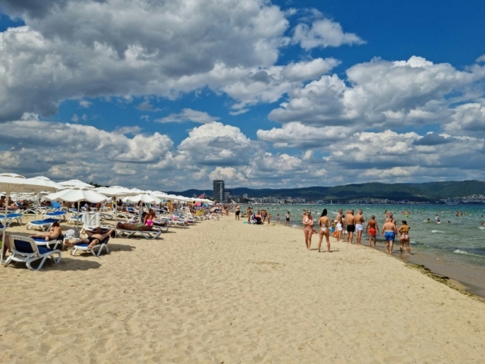 Министерството на туризма пуска търговете за 21 плажа за летния сезон през 2023 г.